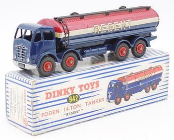 DINKY 942 FODEN REGENT TANKER