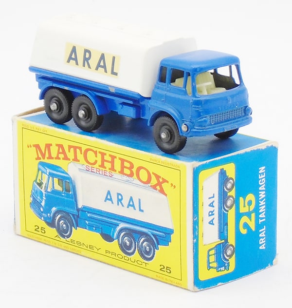 MATCHBOX 25C3 PETROL TANKER (1 of 2)