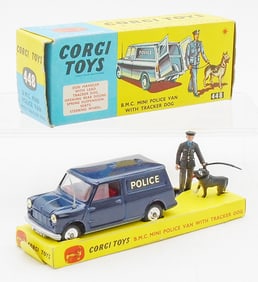 CORGI 448 BMC MINI POLICE VAN