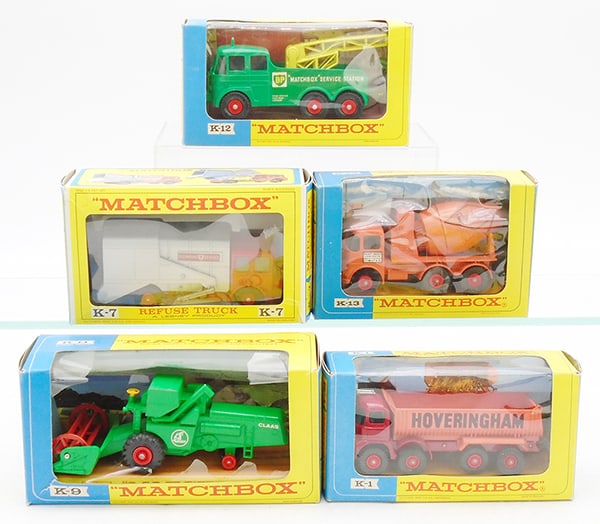 5 MATCHBOX KING SIZE VEHICLES (1 of 2)
