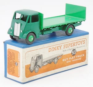 DINKY 513 GUY FLAT TRUCK W/TAILBOARD