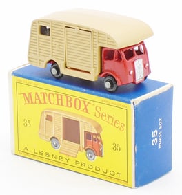MATCHBOX 35A4 MARSHALL HORSE BOX