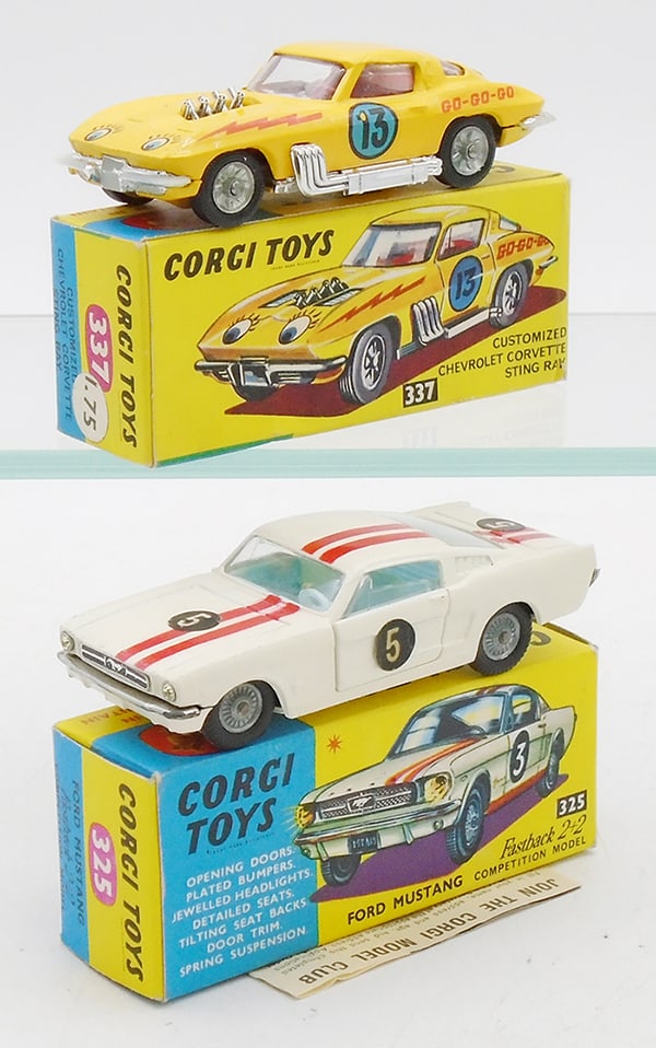 2 CORGI RACERS (1 of 2)