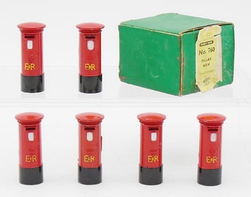 DINKY 760 PILLAR BOX SET