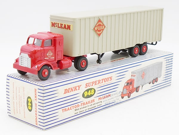 DINKY 948 MCLEAN TRACTOR TRAILER (1 of 2)
