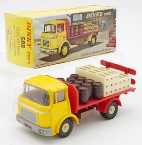 FRENCH DINKY 588 GAK BERLIET BREWERY TRUCK