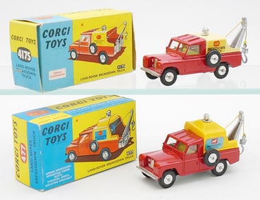 2 CORGI LAND ROVERS