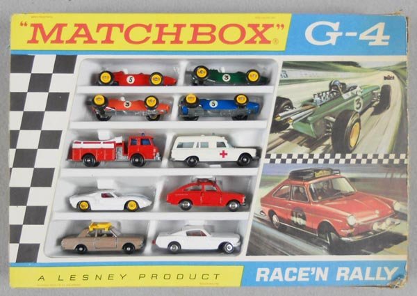 MATCHBOX G4B3 RACE'N RALLY GIFT SET: contains 52B1, 52B5, 19D2, 19D4, 3C2, 29C3, 41C2, 67B2, 25D2, 8E1, cars are playworn, orig box worn, missing cellophane, C4-9.