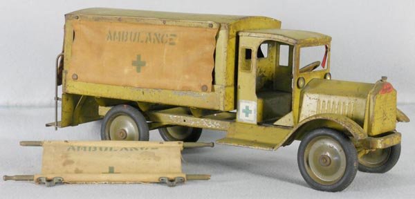 KEYSTONE 73 AMBULANCE: painted pressed steel, 28" long, canvas side curtains & 1 stretcher, C4.