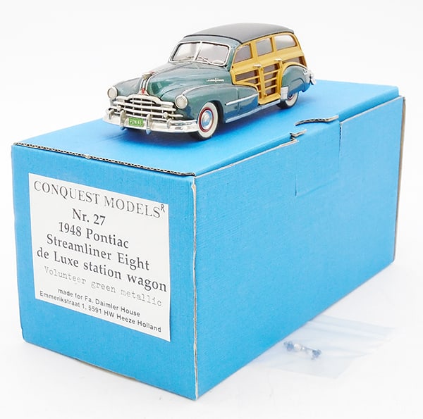 CONQUEST #27 1948 PONTIAC STREAMLINER STATION WAGON (1 of 2)