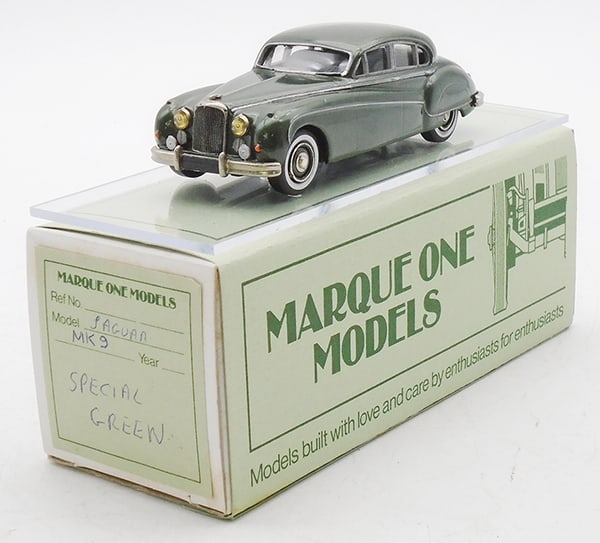 MARQUE ONE MODELS 1959 JAGUAR MK9 SPECIAL (1 of 2)