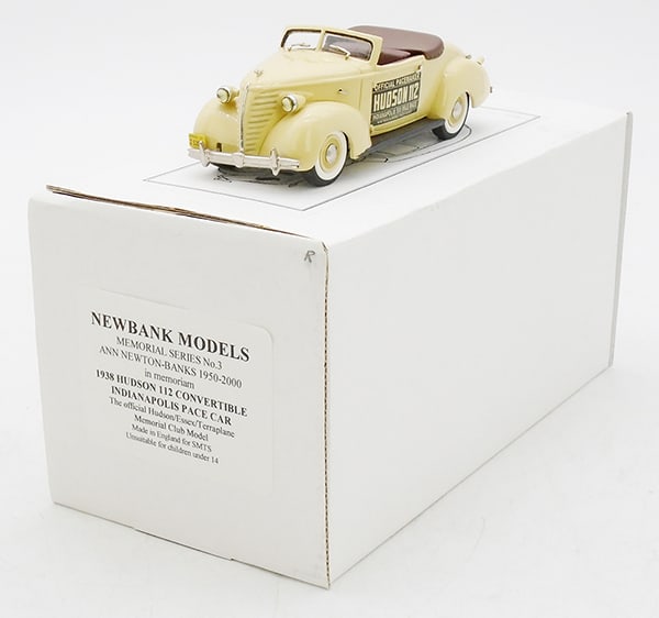 NEW BANK MODELS #3 1938 HUDSON 112 CONV. (1 of 2)