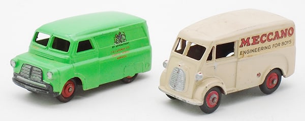 2 DINKY VANS