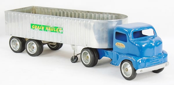 TONKA 1953 550 GRAIN HAULER (1 of 2)