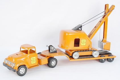 TONKA 1957 40 HI WAY LOW BOY W/SHOVEL