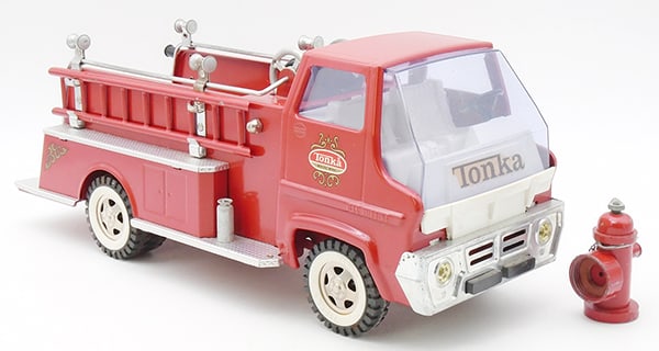 TONKA 926 FIRE PUMPER (1 of 3)