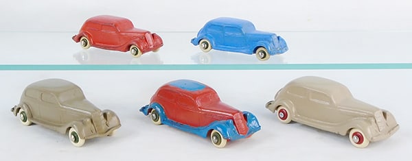 5 SEIBERLING RUBBER 1935 FORDS (1 of 2)