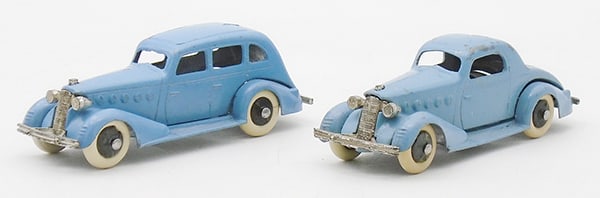 2 TOOTSIETOY LASALLES