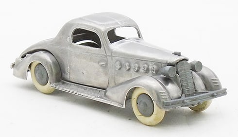 TOOTSIETOY 712 LASALLE COUPE