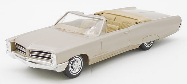 MPC 1966 PONTIAC BONNEVILLE PROMO