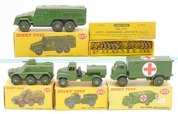 5 DINKY MILITARY VEHICLES (1 of 2)