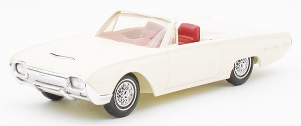 AMT 1962 FORD THUNDERBIRD ROADSTER PROMO