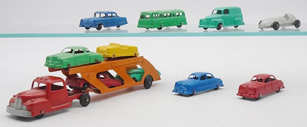 TOOTSIETOY AUTO TRANSPORTER