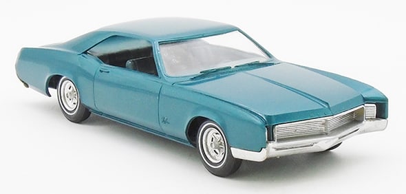 AMT 1966 BUICK RIVIERA PROMO