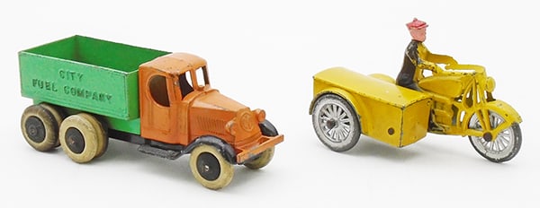 2 TOOTSIETOY VEHICLES