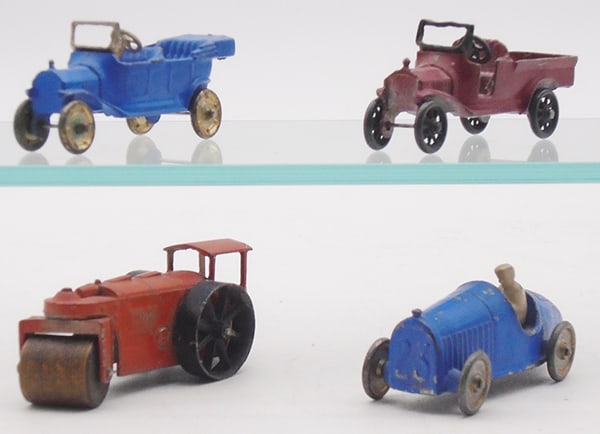 4 TOOTSIETOY VEHICLES (1 of 2)