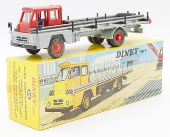 FRENCH DINKY 885 SAVIEM PIPE TRUCK