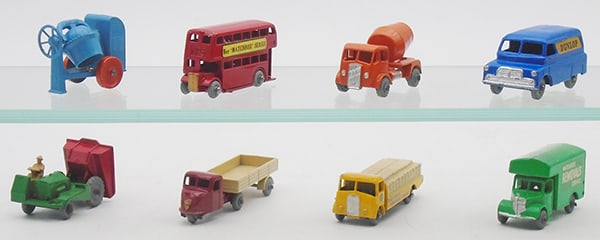 8 MATCHBOX VEHICLES: 3A1, 5A1, 26A2, 25A1, 2B1, 10B3, 51A3, 17A4, C7-9.