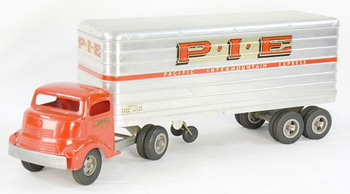 SMITH MILLER 412P GMC PIE TRUCK