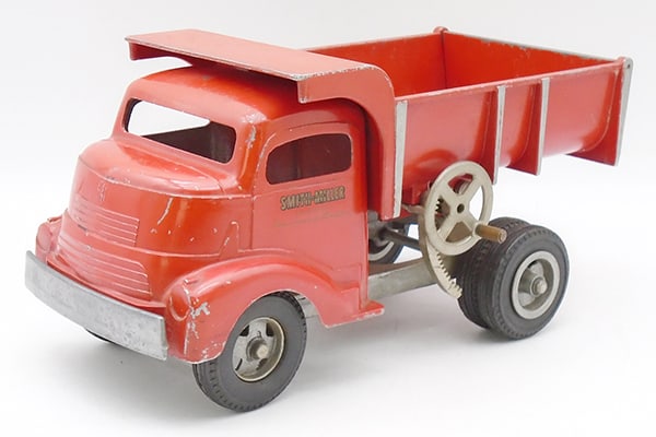 SMITH MILLER 504D GMC DUMP TRUCK (1 of 2)