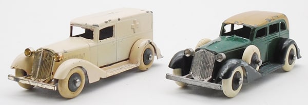 2 TOOTSIETOY GRAHAMS