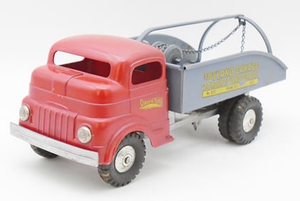 STRUCTO 822 TOYLAND GARAGE WRECKER