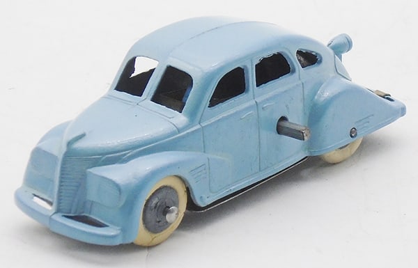 TOOTSIETOY 6015 LINCOLN ZEPHYR: light blue, windup working, tin chassis, both rear tires have flat spots, C8.