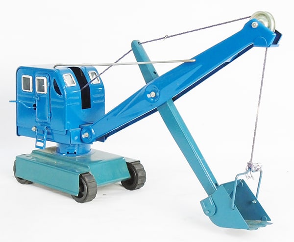 RUSSIAN AZLK EXCAVATOR: litho tin, 18" long, working on rubber tires, blue, C8-9.