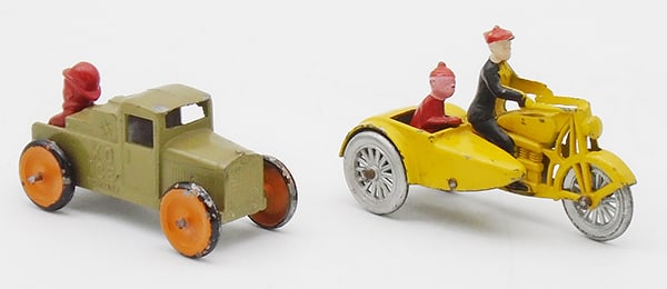 2 TOOTSIETOY FUNNIES AUTOS