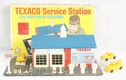 WOLVERINE 856 TEXACO GAS STATION