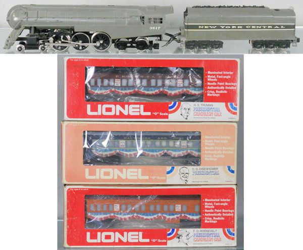 WILLIAMS LIONEL TRAIN SET: O ga, Williams Dreyfuss Hudson loco & tender w/Lionel cars 9527, 9528, 9529, orig boxes worn, C5-7.