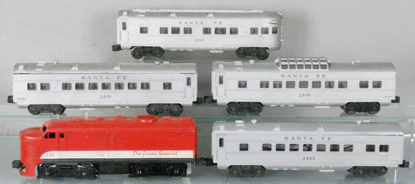 LIONEL TRAIN SET: O ga, 211 Texas Special Alco w/2405 Pullman, missing window inserts, 2409 Pullman, 2408 vista dome, 2410 obsv, C4-5.