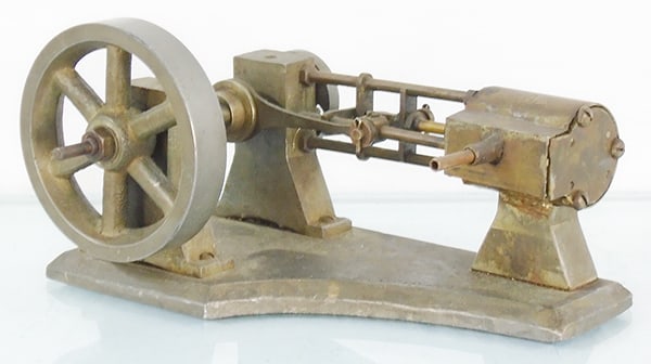 HORIZONTAL STEAM ENGINE (1 of 2)