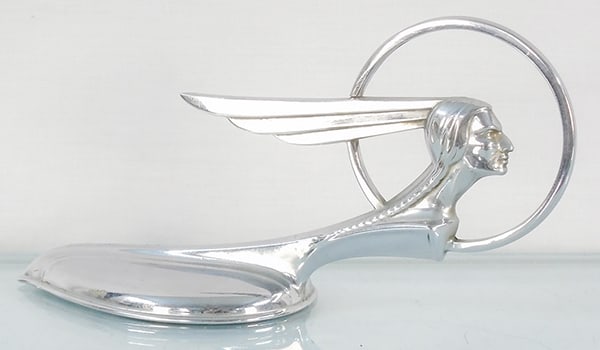 1934 PONTIAC RADIATOR ORNAMENT (1 of 2)