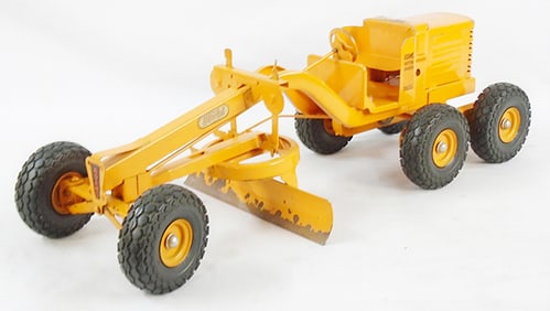 DOEPKE 2006 ADAMS ROAD GRADER