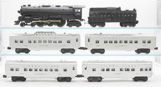 LIONEL TRAIN SET