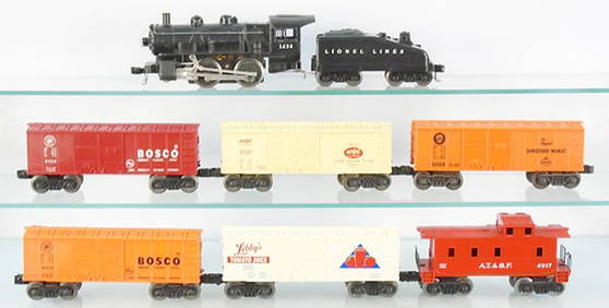 LIONEL TRAIN SET (1 of 2)