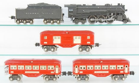 LIONEL TRAIN SET