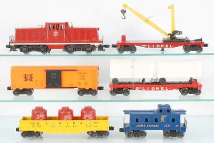 LIONEL TRAIN SET