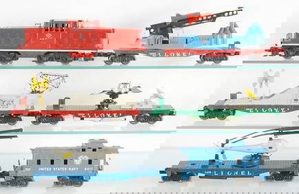 LIONEL TRAIN SET (1 of 2)